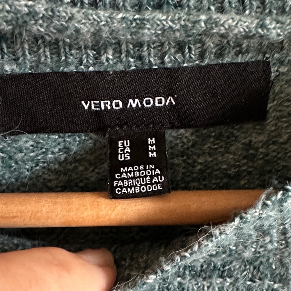 Vero Moda Teal Crewneck Sweater - Picture 2 of 7